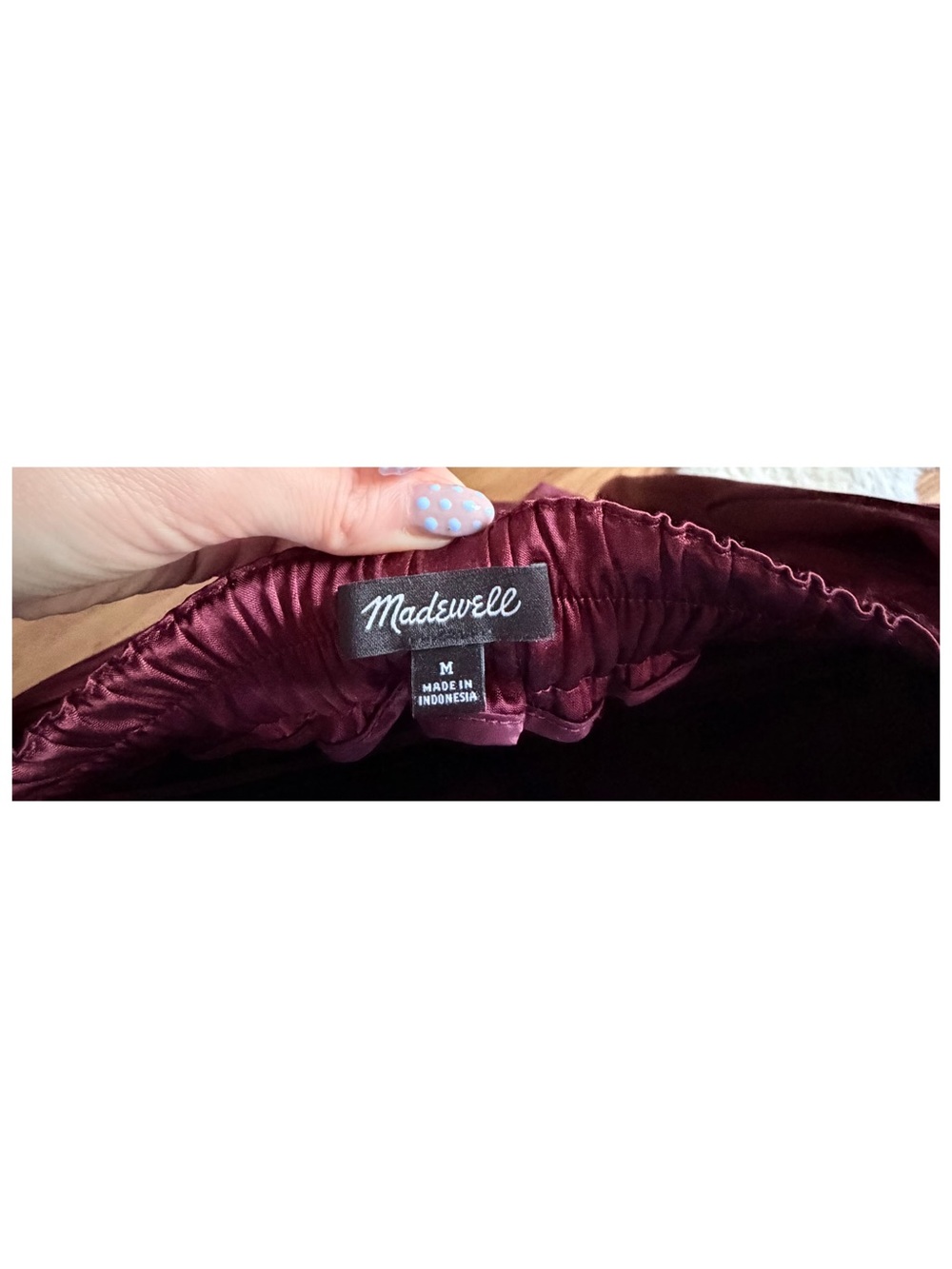 Madewell Pull-on Wide-Leg Stretch Satin Pants in Cabernet, Size Medium - Picture 2 of 6